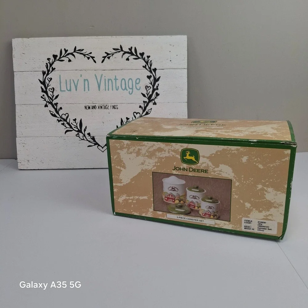 John Deere 3 Pce Ceramic Canister Set Farm Tractor Barn Scene Sunbelt‎ 106044-01